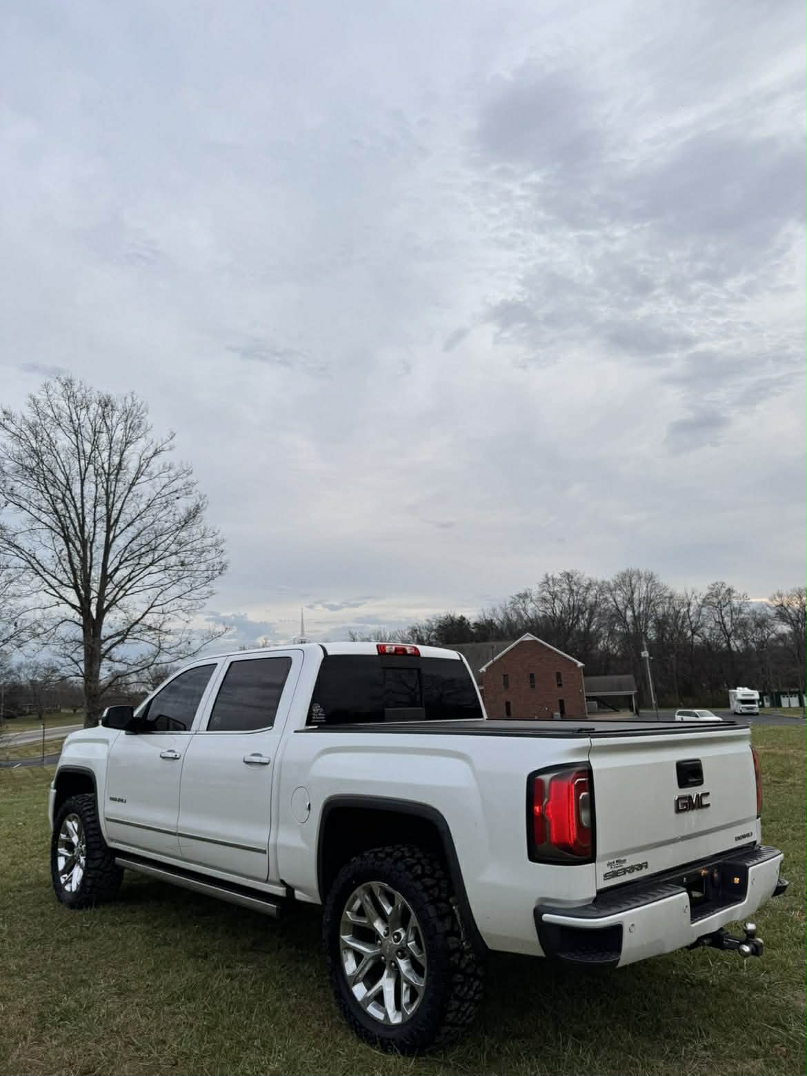 
								2018 Sierra Denali Ultimate full									