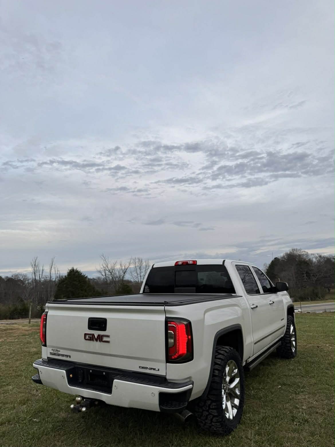 
								2018 Sierra Denali Ultimate full									