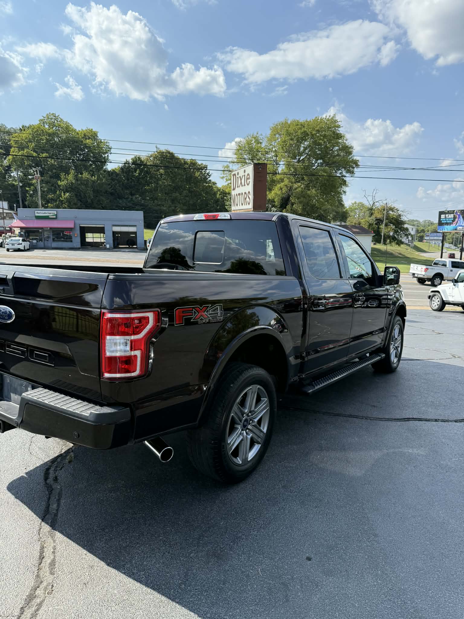 
								2018 Ford F-150 XLT full									