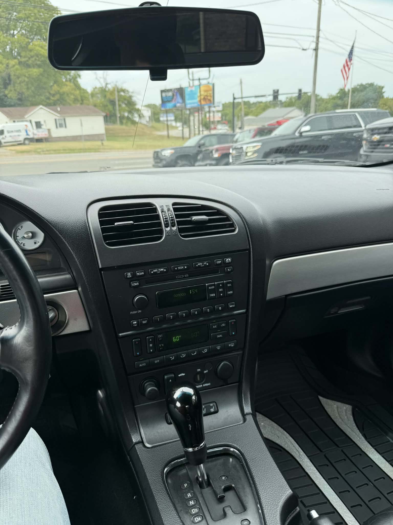 
								2005 Ford Thunderbird full									