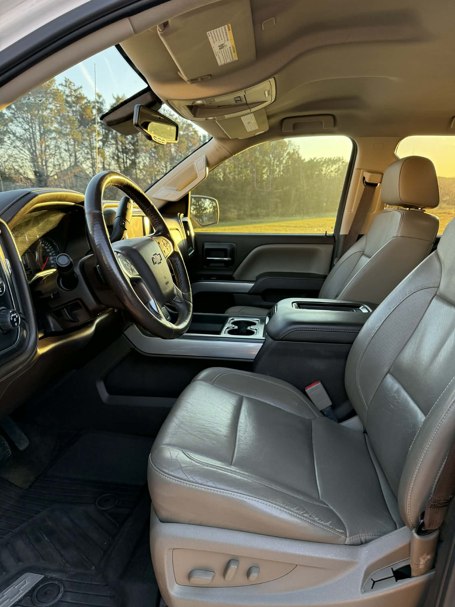 
								2017 Silverado LTZ full									