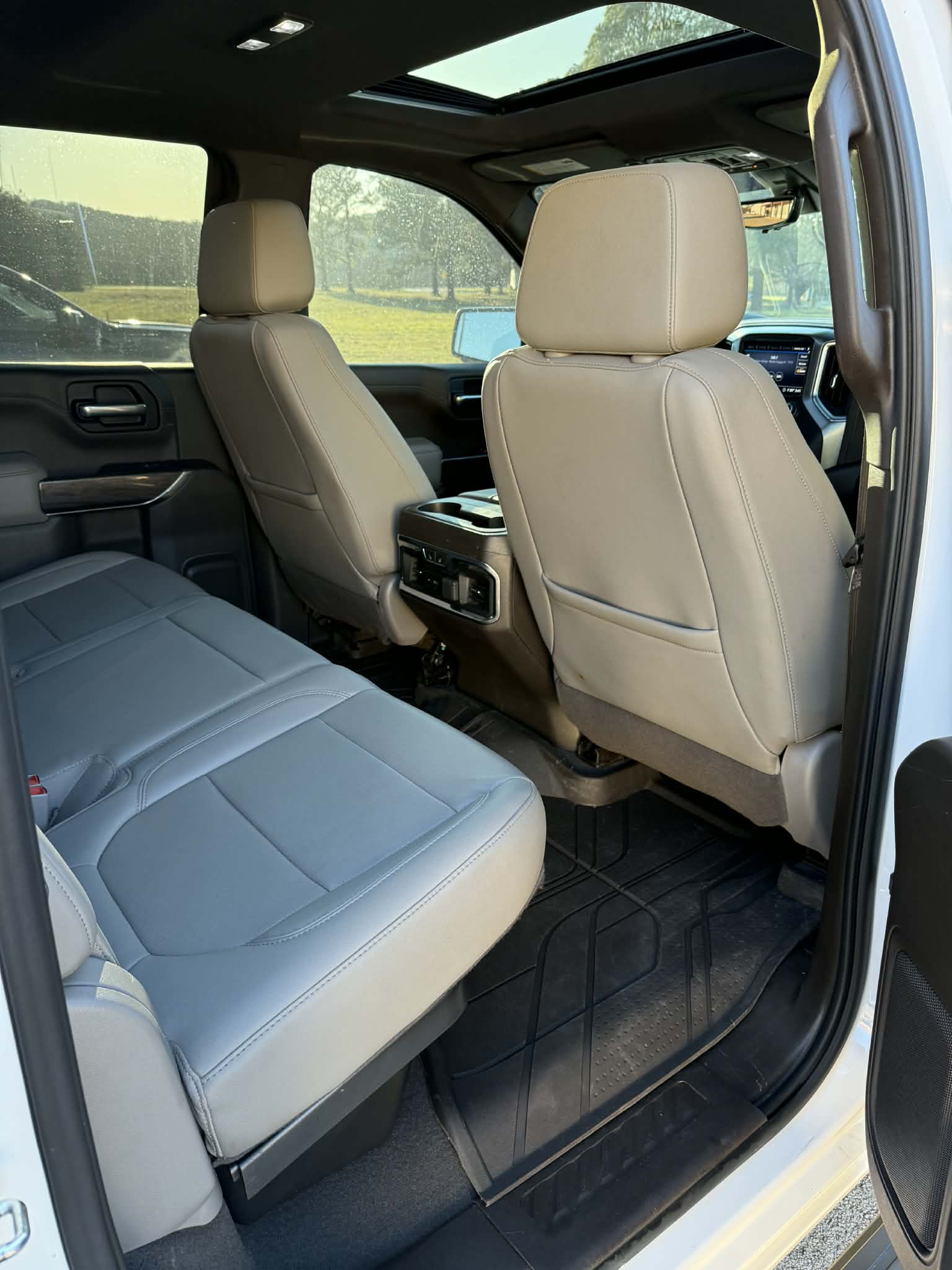 
								2020 Silverado LTZ full									