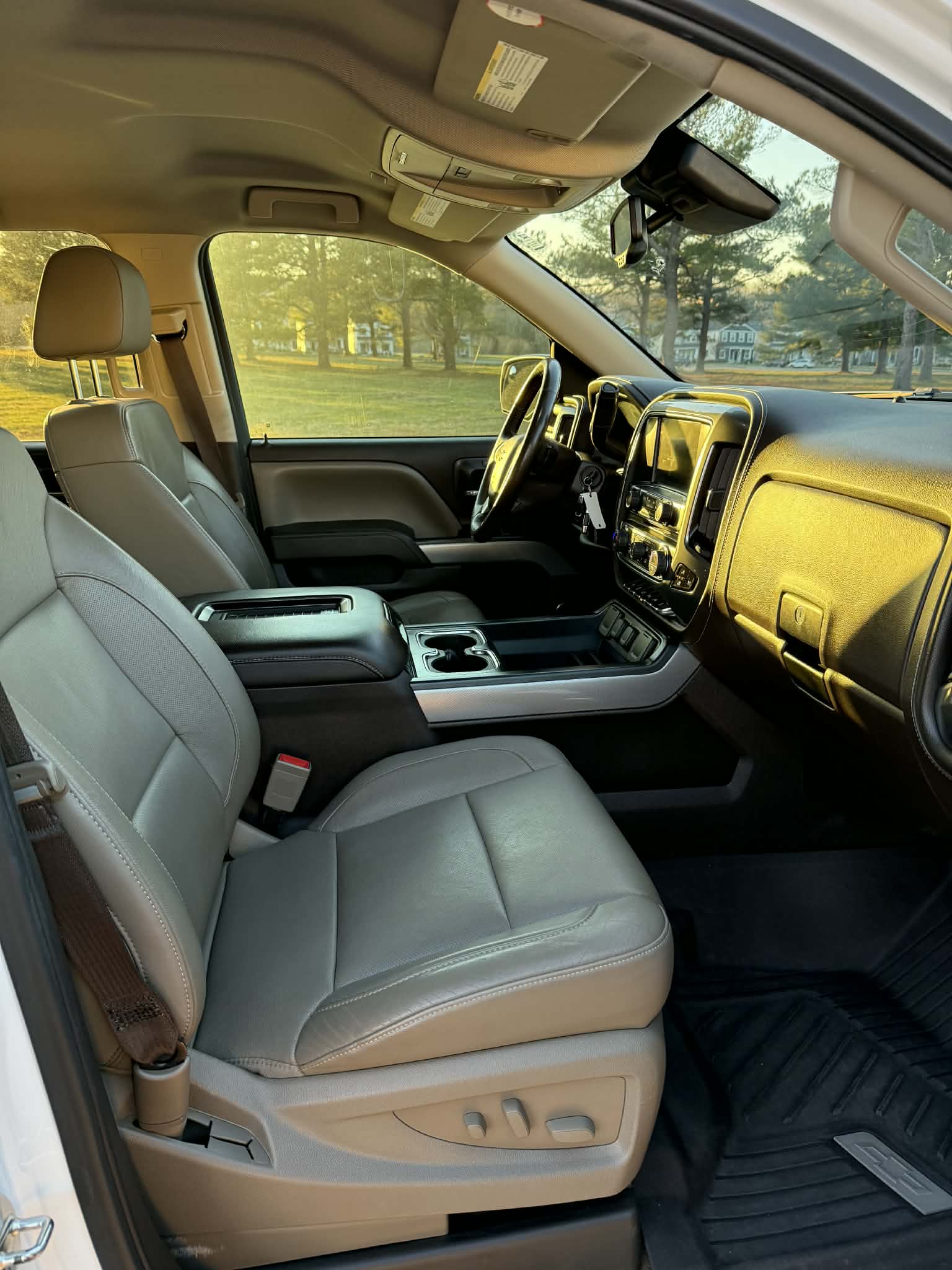 
								2017 Silverado LTZ full									