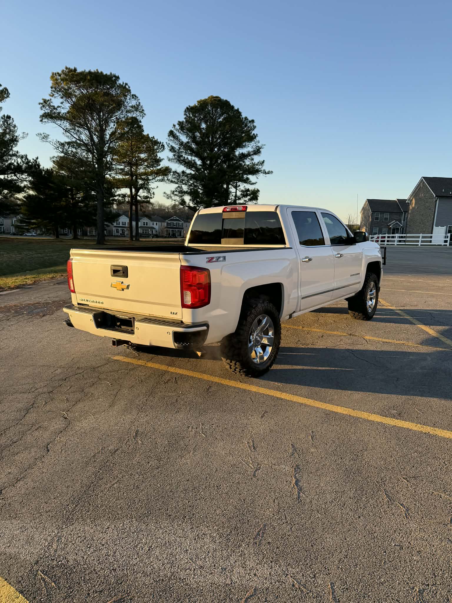 
								2017 Silverado LTZ full									